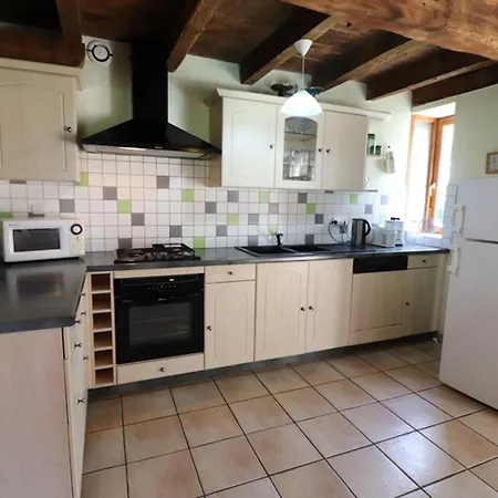 Maison De Caractere Avec Jardin, Terrasse, Jeux Pour Enfants Et Wifi - Animaux Acceptes - Fr-1-742-302 *