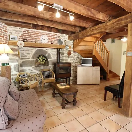 Maison De Caractere Avec Jardin, Terrasse, Jeux Pour Enfants Et Wifi - Animaux Acceptes - Fr-1-742-302